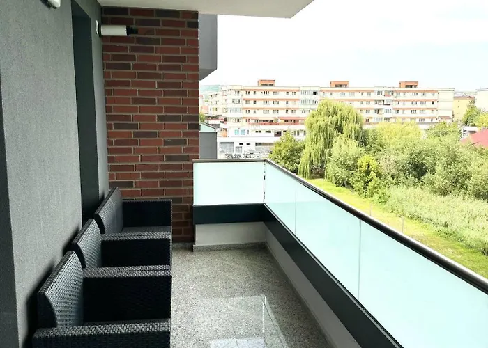 Lake View Luxury Apartament